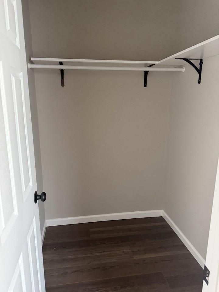 3919 Crane St - Photo 7 of 9