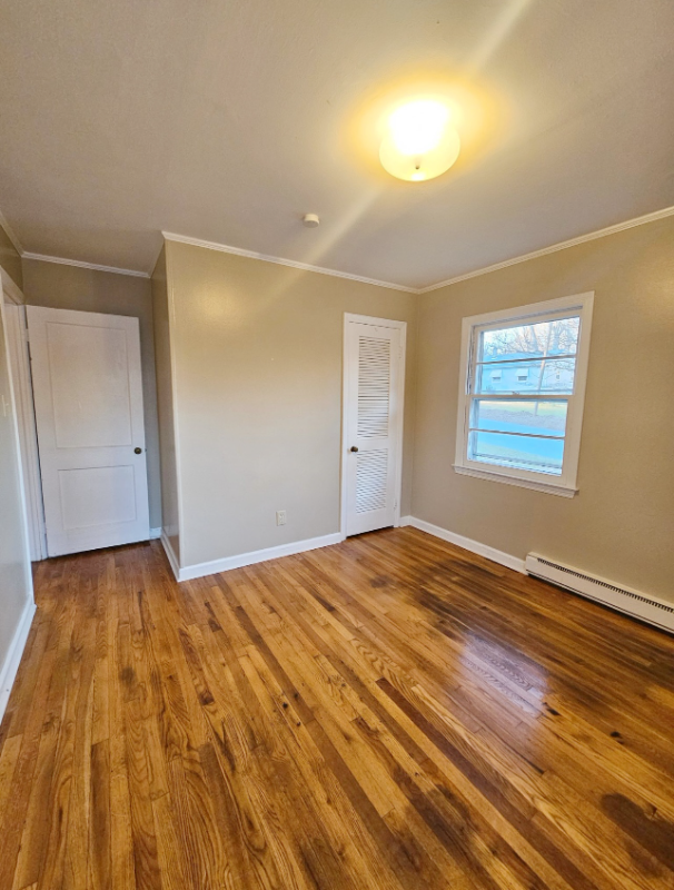 2307 Maywood St - Photo 5 of 12