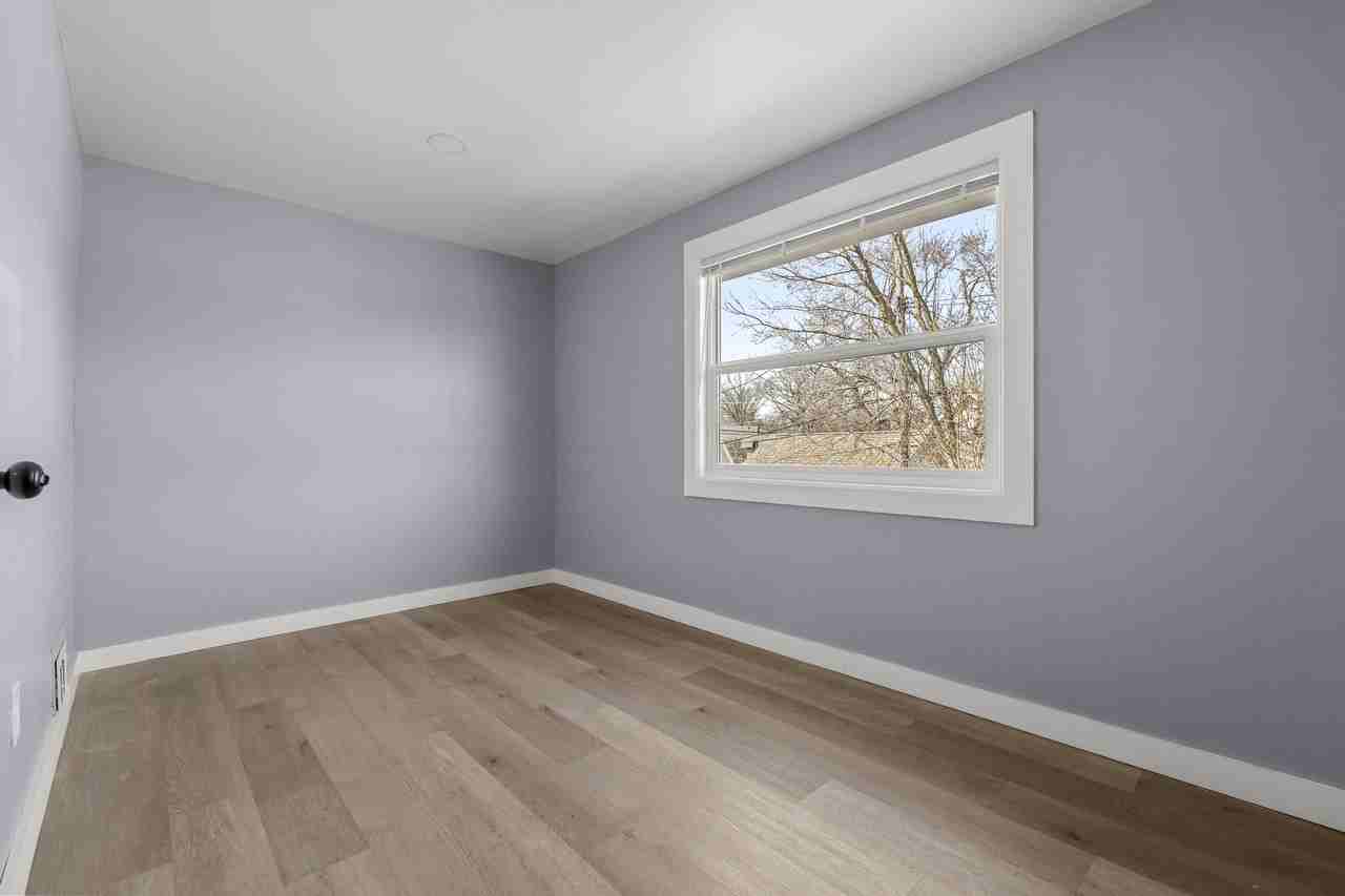 429 Vester St #2 - Photo 6 of 11
