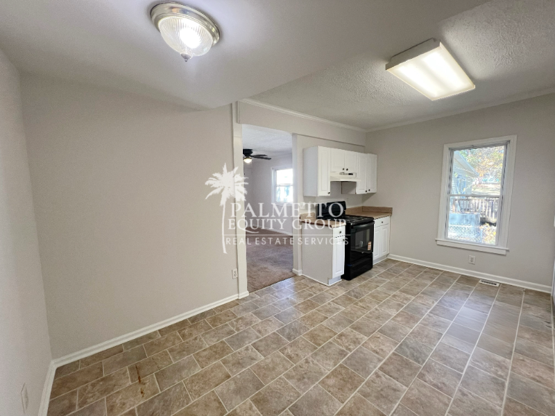 823 Silver Ave - Photo 4 of 17