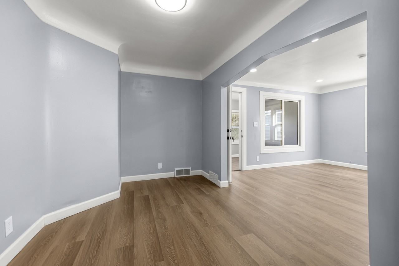 427 Vester St #1 - Photo 2 of 11