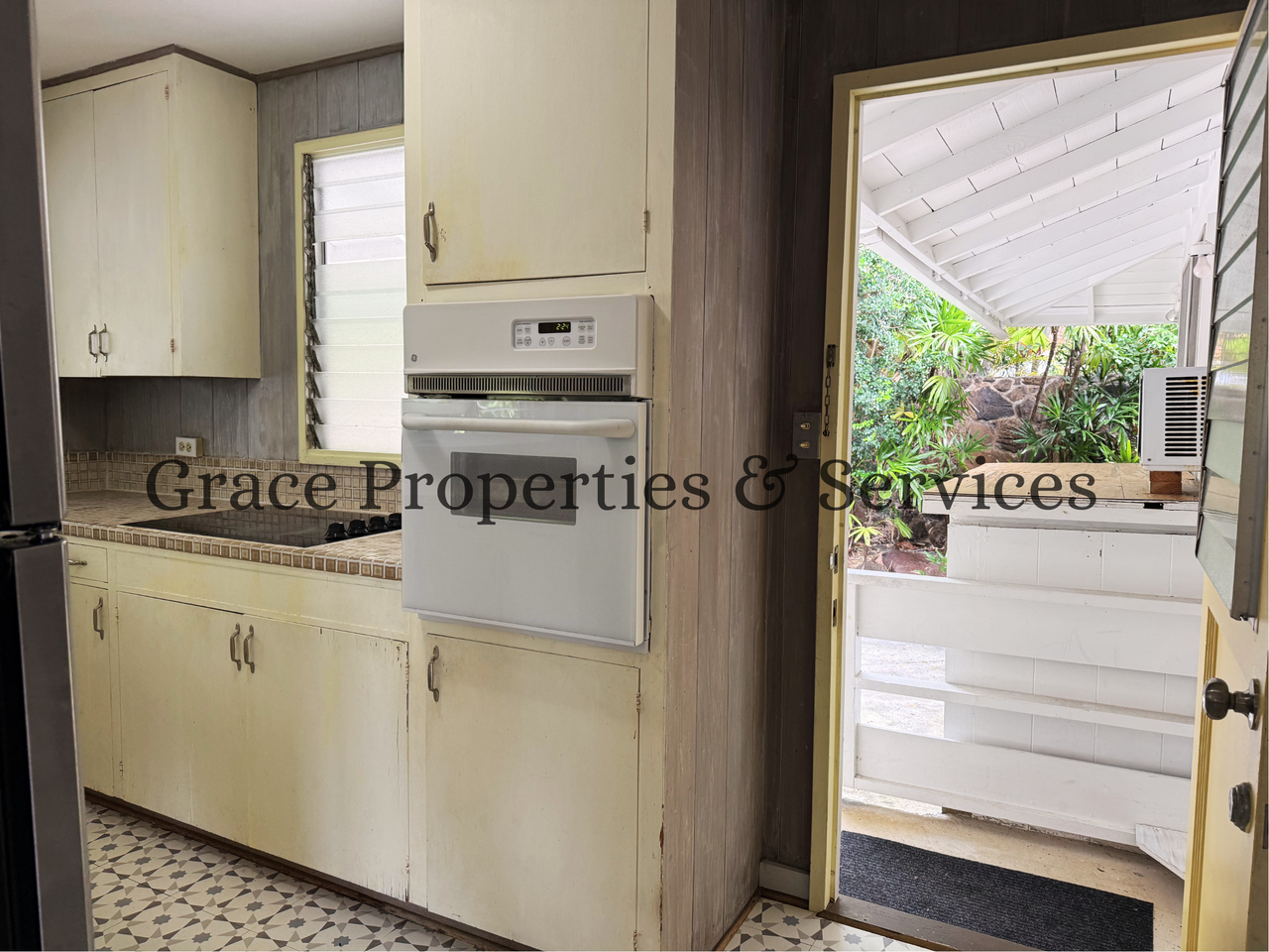 1901 Iwi Way - Photo 6 of 24