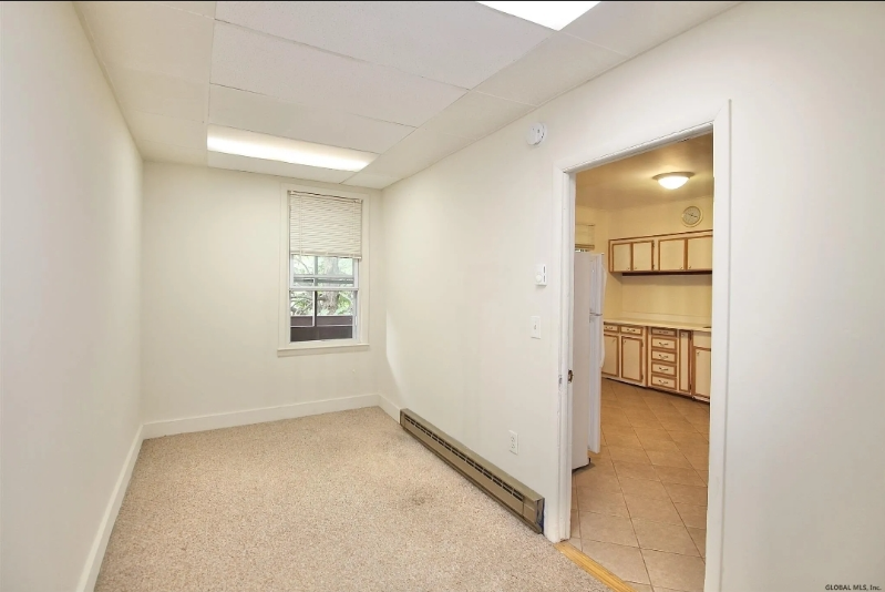 530 3rd St #2 - Photo 2 of 15