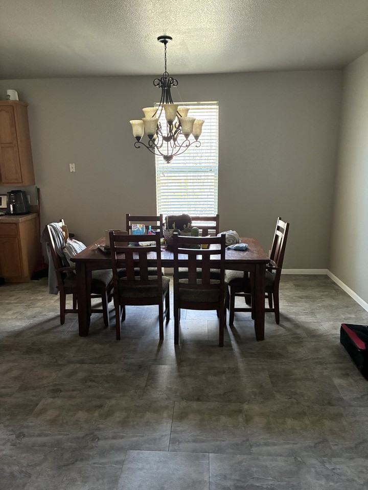 109 Hemingway Ave - Photo 3 of 7