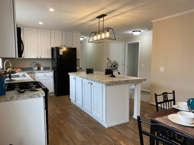 1255 Concord Dr - Photo 3 of 12