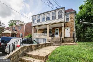 featured image of 6120 41st Ave Apt 2 #Apt 2