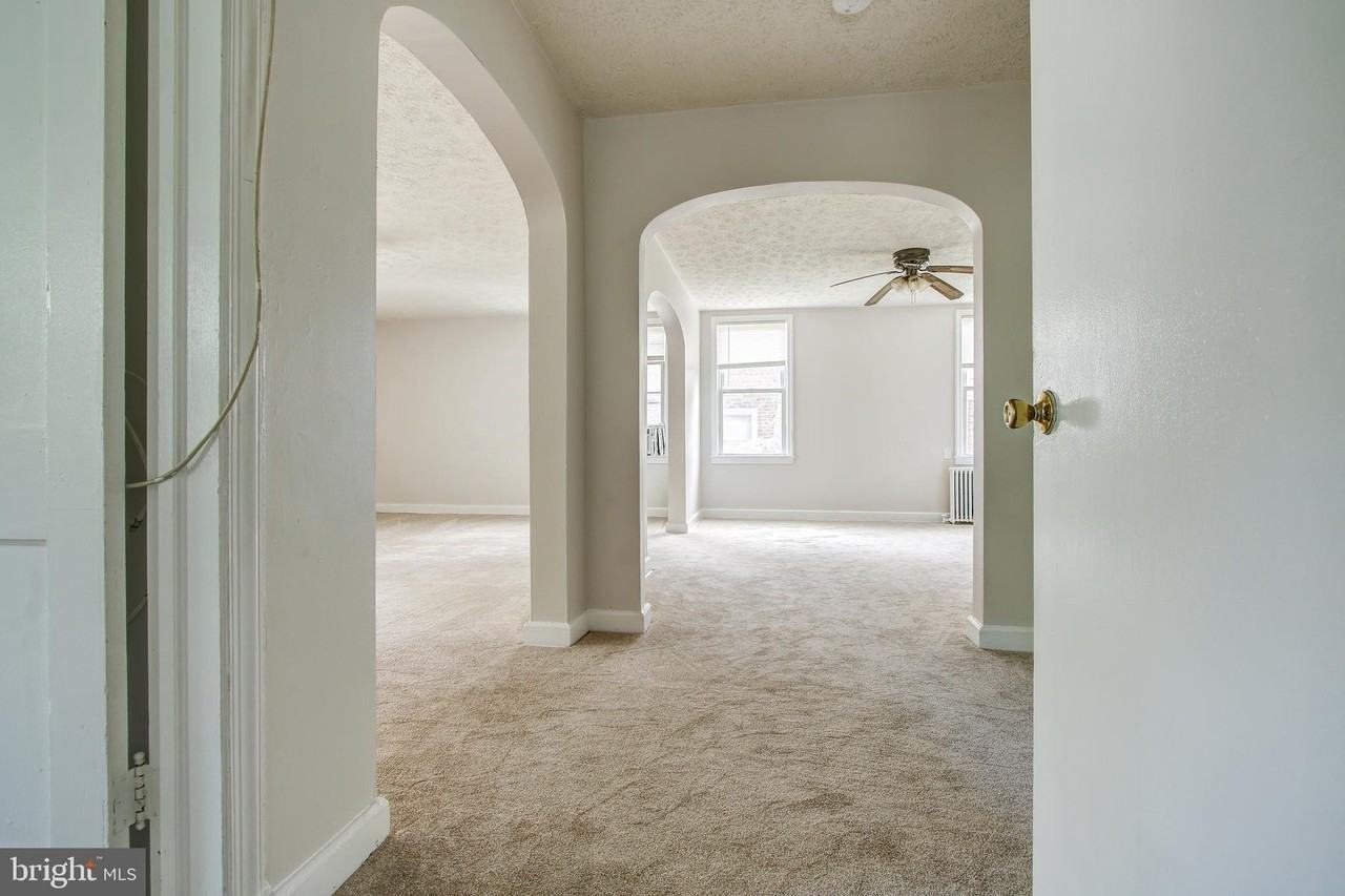 6120 41st Ave #2 - Photo 6 of 32