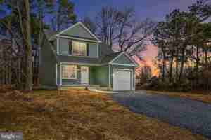 featured image of 309 Talbot Rd