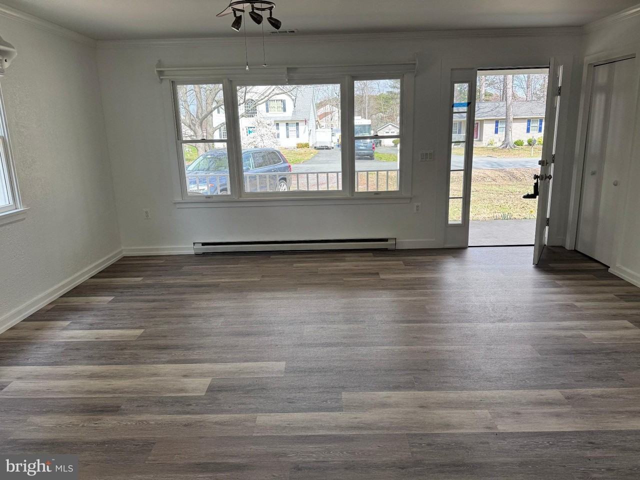 2006 Stevens Dr - Photo 6 of 12