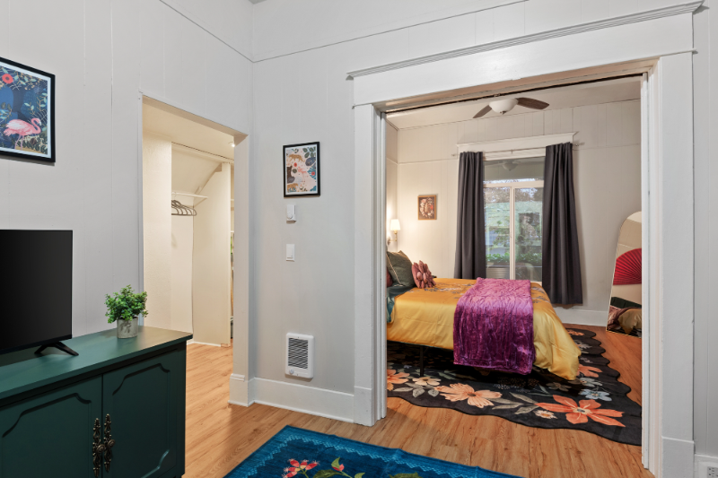 9426 N Edison St #1 - Photo 5 of 9