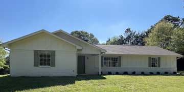 featured image of 15021 Hillview Rd