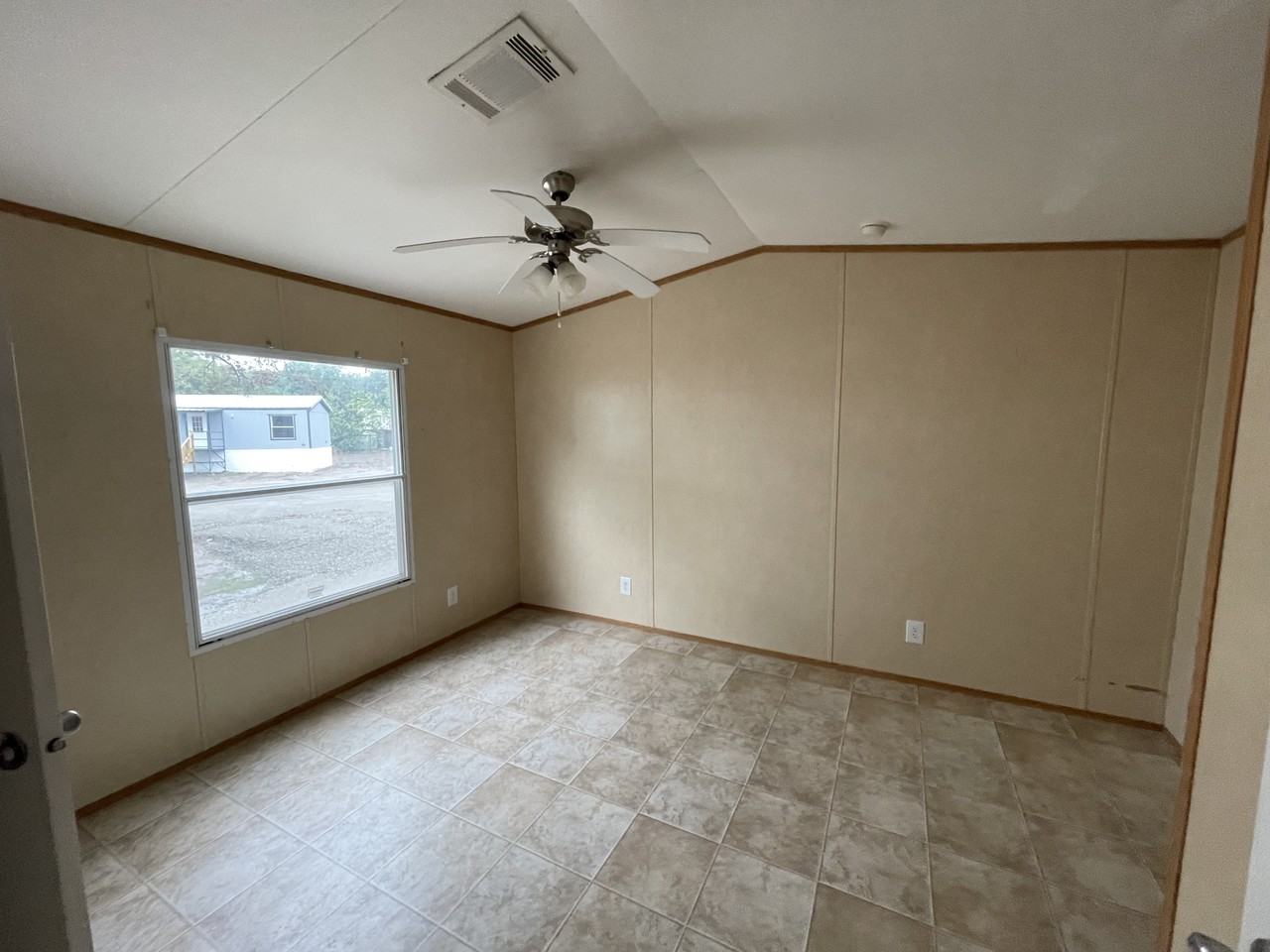 340 Live Oak Rd #10 - Photo 2 of 4