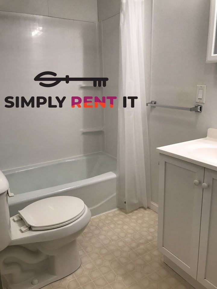 215 N Main St - Photo 5 of 12