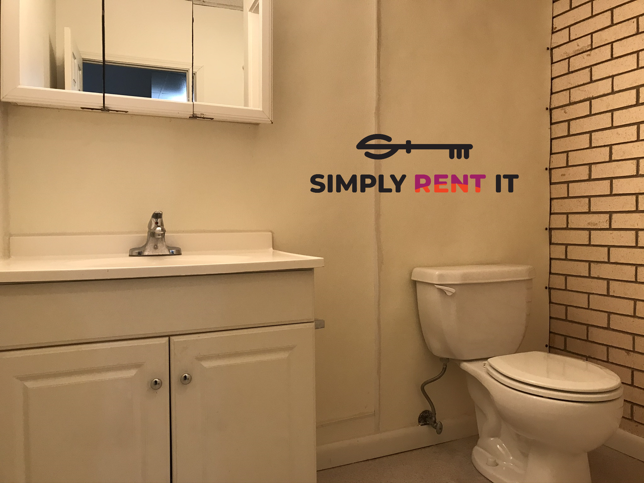 210 N Main St #4 - Photo 7 of 11