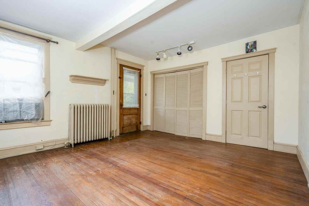 387 Pittstown Rd #1 - Photo 7 of 15