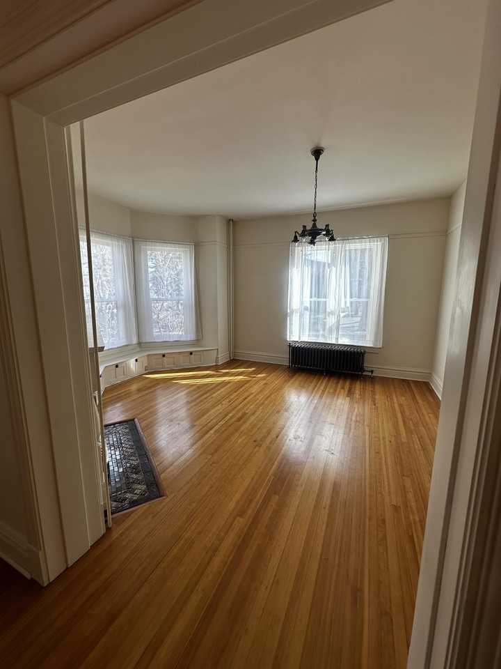 428 Power St #1 - Photo 2 of 9