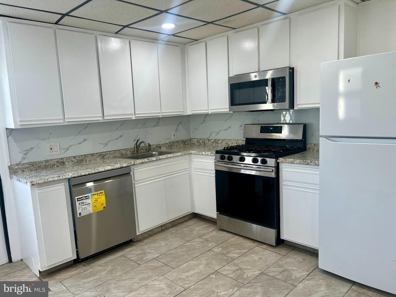 1134 Brunswick Ave - Photo 2 of 25