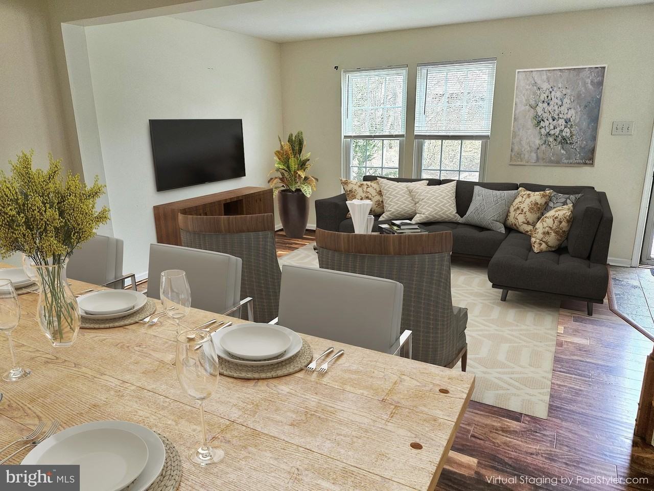 114 Madison Ct - Photo 4 of 23