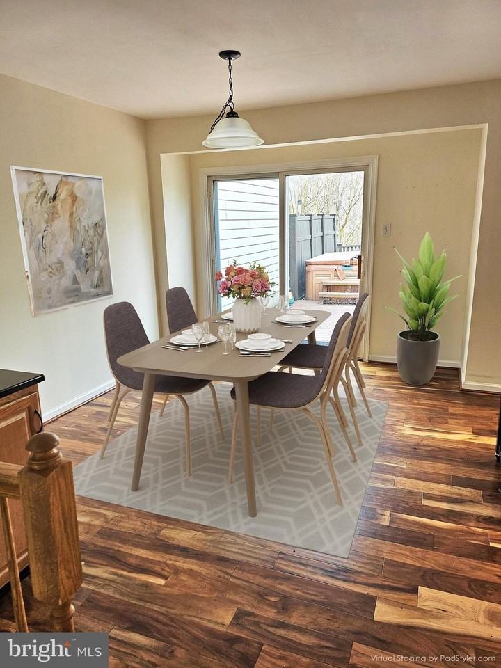 114 Madison Ct - Photo 7 of 23