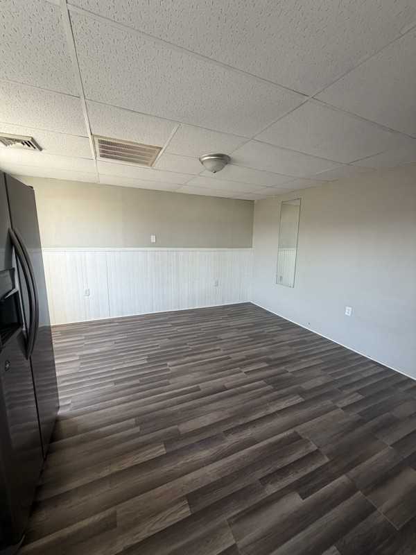 137 W Front St #4 - Photo 2 of 6