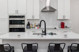 featured image of 550 Battle Ave