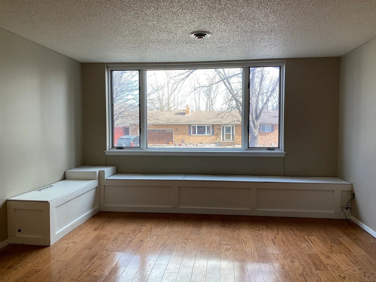 3504 11th Ave N #5 - Photo 2 of 17