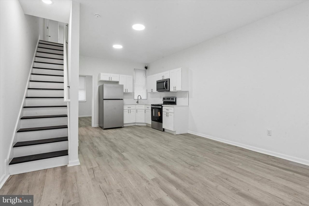 2731 N Garnet St - Photo 2 of 15