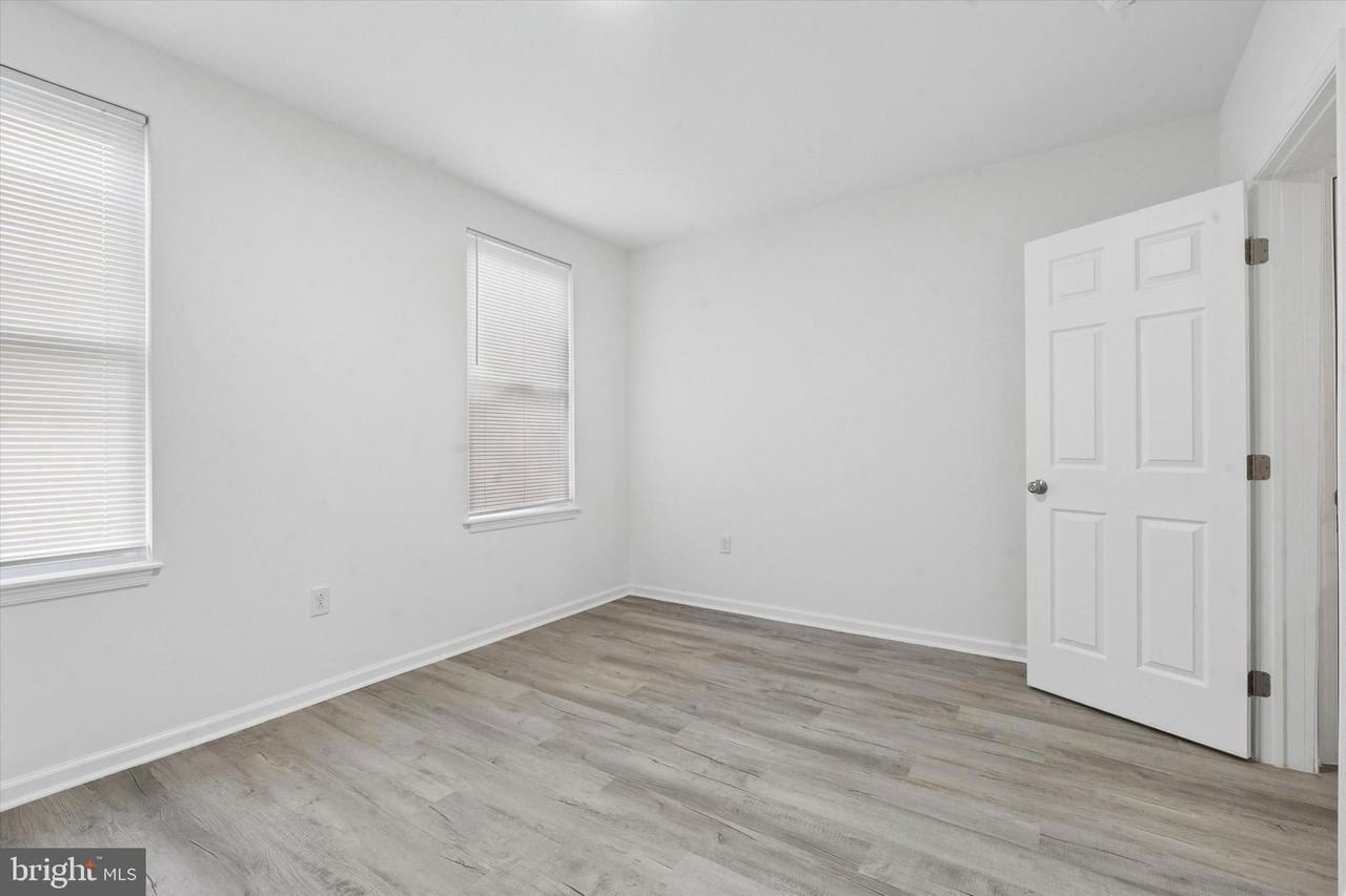 2731 N Garnet St - Photo 4 of 15