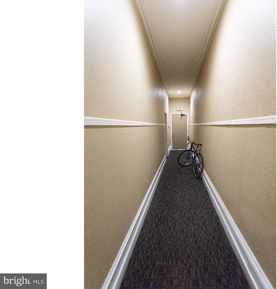 729 Spruce St Unit 1b - Photo 4 of 9