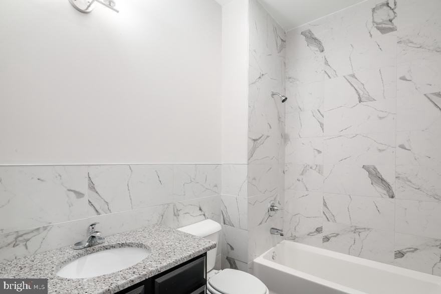 514 South St Unit 207 - Photo 2 of 8