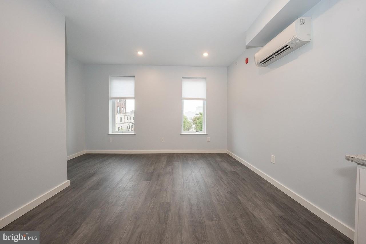 202 W Susquehanna Ave Unit 3 - Photo 5 of 21