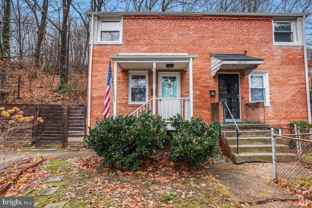 3829 S Four Mile Run Dr - Photo 1 of 1