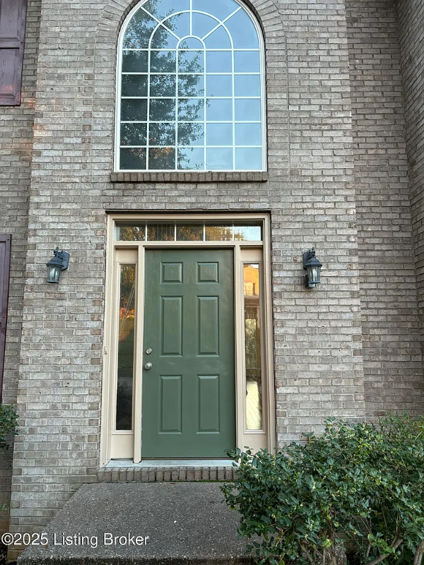 10704 Copper Ridge Dr - Photo 2 of 14