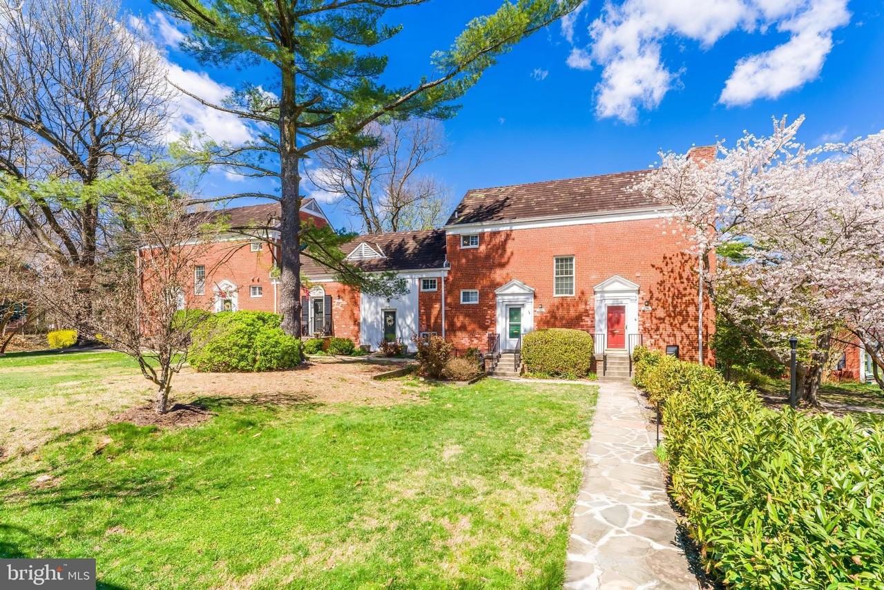 3282 Martha Custis Dr - Photo 3 of 25