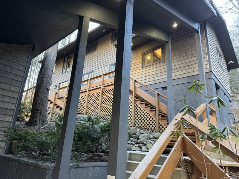 247 Bruce Rd - Photo 6 of 19