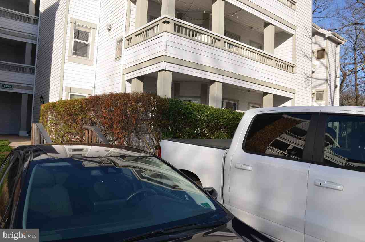 4409 Fair Stone Dr Apt 101 - Photo 2 of 50