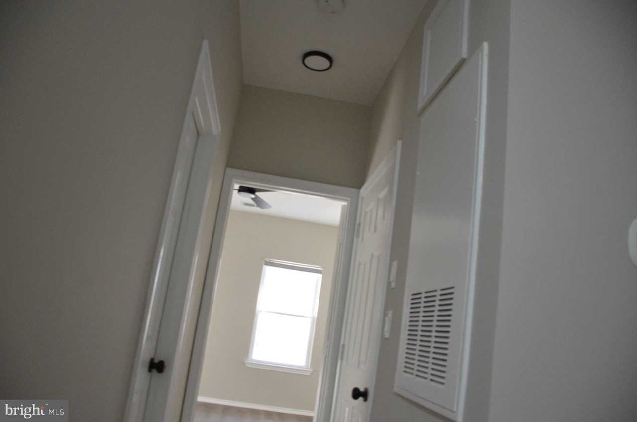 4409 Fair Stone Dr Apt 101 - Photo 7 of 50