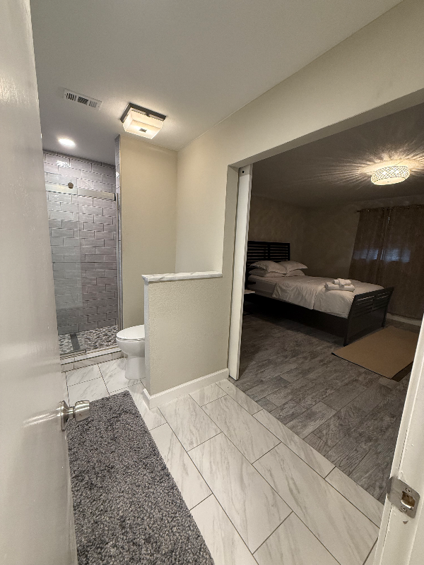 1504 N Fielder Rd - Photo 2 of 14