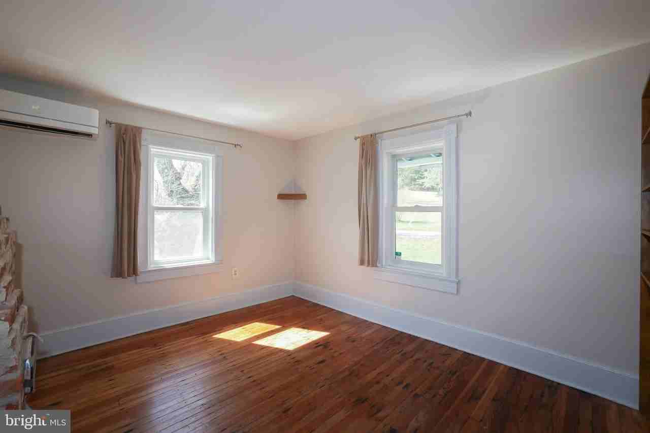 24060 New Mountain Rd - Photo 5 of 16