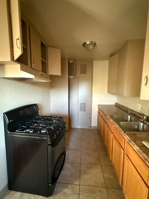 3420 Percy St #3 - Photo 3 of 16
