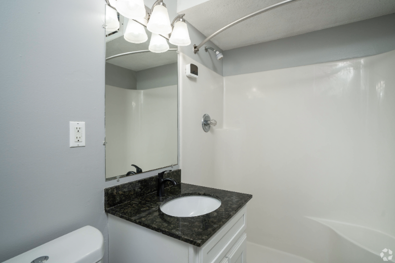 168 Fox Hill Ln - Photo 5 of 8