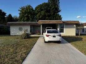 7109 Nw 66th St - Photo 1 of 1
