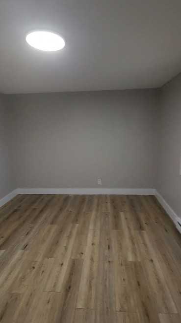 319 Columbia Ave - Photo 3 of 3