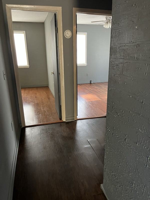 220 S Utica St - Photo 3 of 3