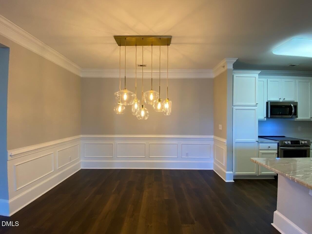 421 Waterford Lake Dr Unit 421 - Photo 6 of 17