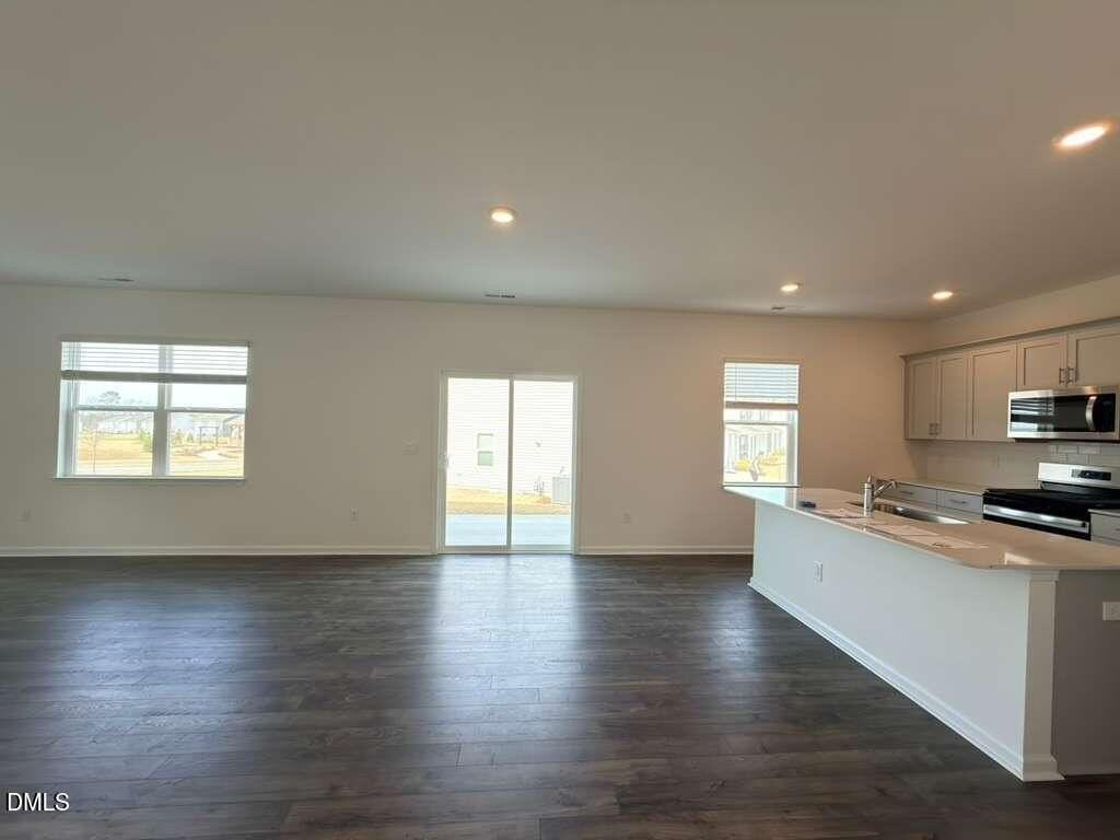 109 Pantaneiro Way - Photo 7 of 42