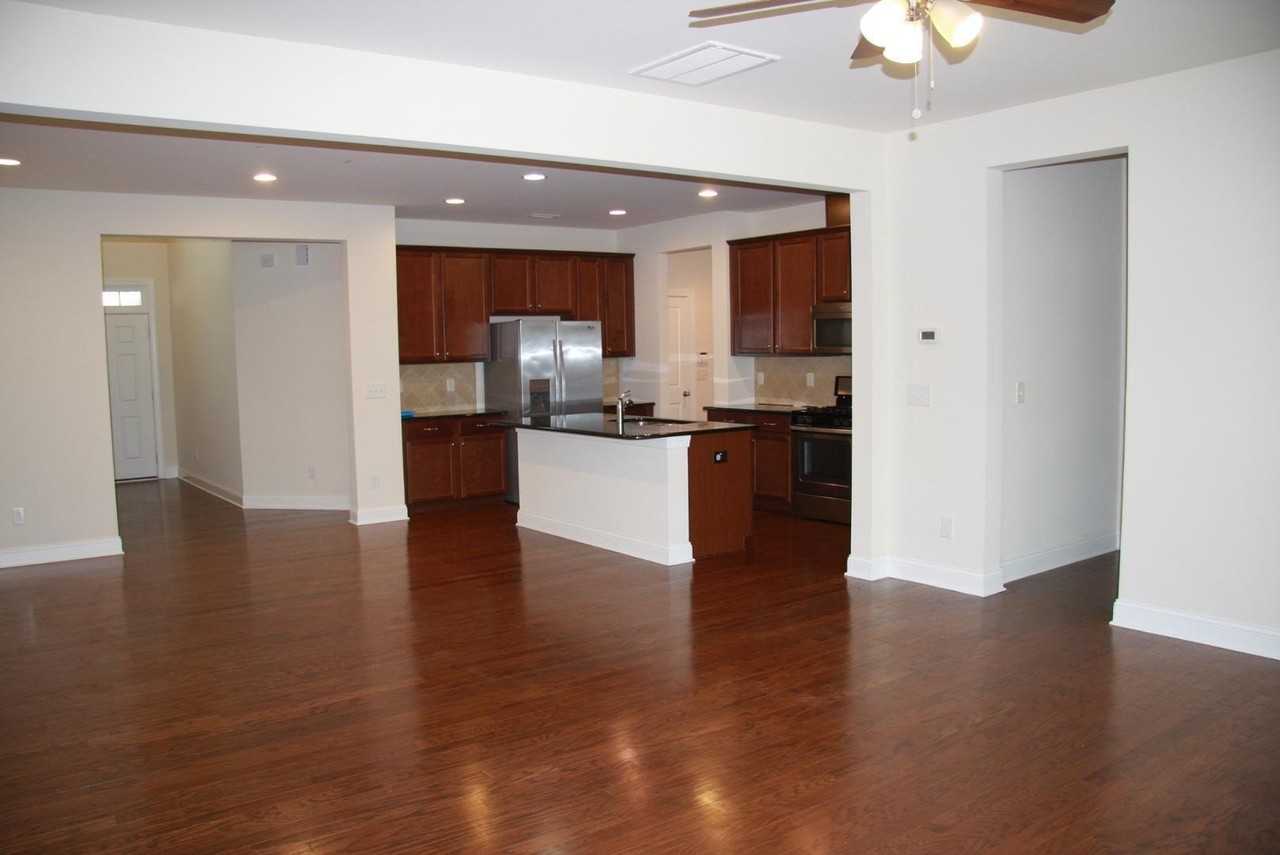 229 Concordia Woods Dr - Photo 3 of 31