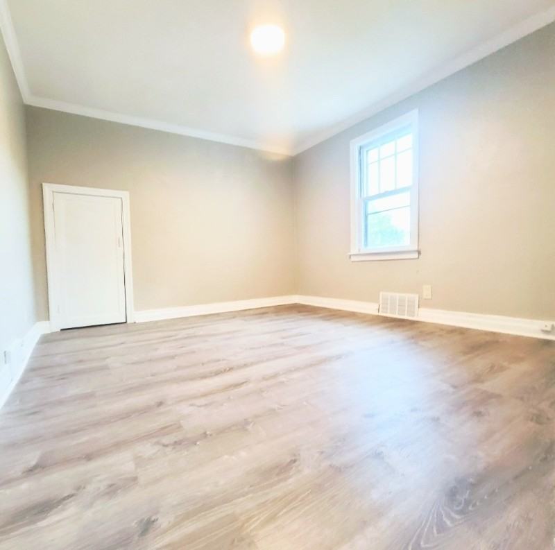 754 Chenango St #3 - Photo 6 of 8