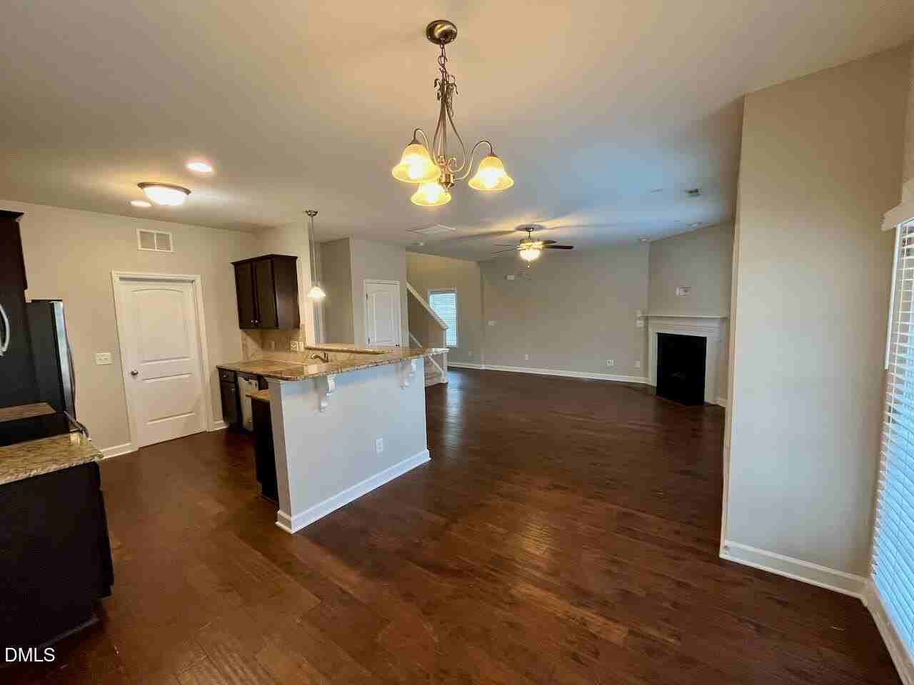 216 E Webber Ln - Photo 6 of 23