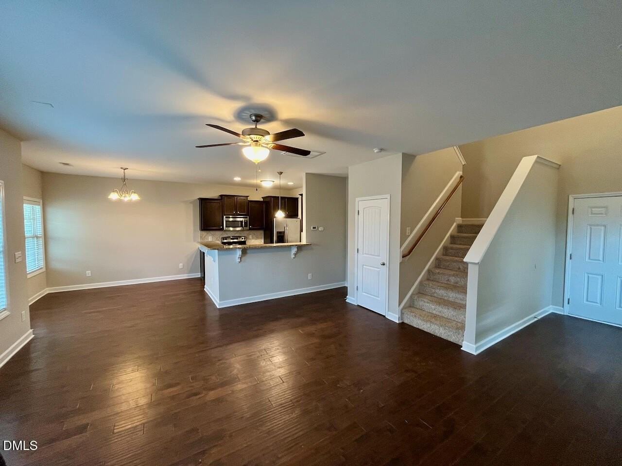 216 E Webber Ln - Photo 7 of 23